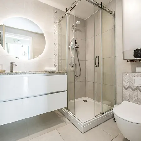 Bures Loftas, Mano Jura 1 Kunigiskiai - By Hello Sea Homes